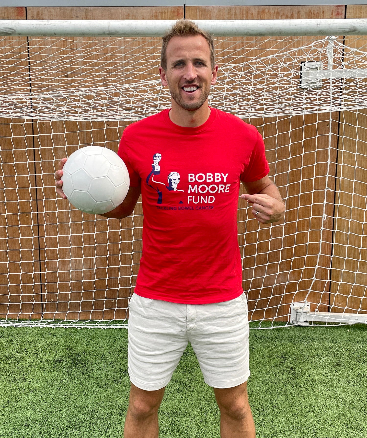 HK_Bobbymoore_tee.jpg